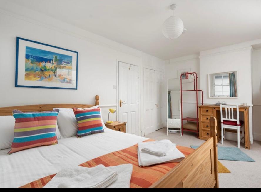 The Old Ice Cream Parlour Apartment